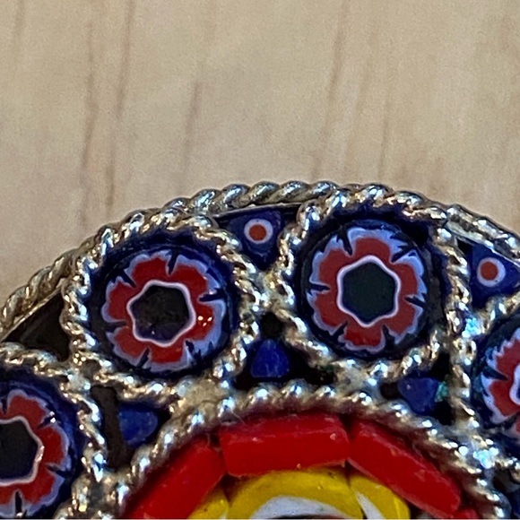 Millefiori Yellow Flower Micro Mosaic Glass Bead Silver Tone Round Brooch Pin - Picture 5 of 7